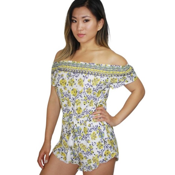 NWT Cotton Candy Off the Shoulder Floral Romper Yellow - Picture 3 of 4